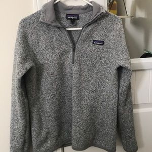 Grey Patagonia pullover